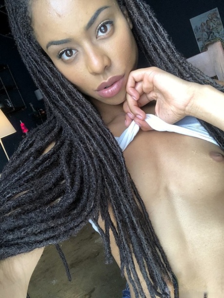 Africain Sinnamon Amour Lesbienne meilleur sexe archive